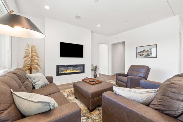 48406 Hepburn Drive, Indio CA: https://media.crmls.org/mediaz/41ba23d5-9247-41a8-b40f-ea74d78fa1de.jpg