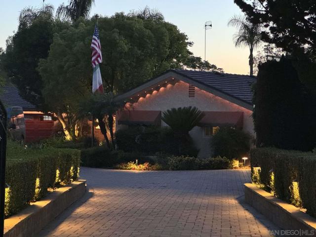 5553 Scenic View Dr, Yorba Linda CA: https://media.crmls.org/mediaz/41bbca5e-4f9a-4436-9fe6-fffdd1e86747.jpg