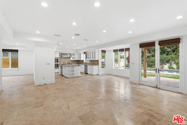 4510 Tyrone Avenue, Sherman Oaks CA: https://media.crmls.org/mediaz/41bc8cb3-8048-4ef2-a6b2-23905dde52d5.jpg