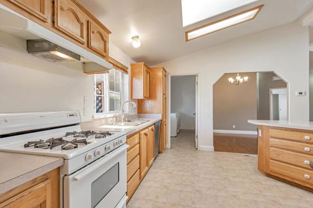 1220 Vienna Drive, Sunnyvale CA: https://media.crmls.org/mediaz/41bd7bca-e9b7-4798-a0f3-54c0a2d82cb2.jpg
