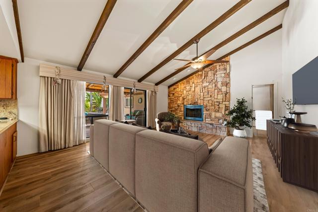 Detail Gallery Image 24 of 53 For 11915 Fuerte Vista Ln, El Cajon,  CA 92020 - 6 Beds | 4/2 Baths