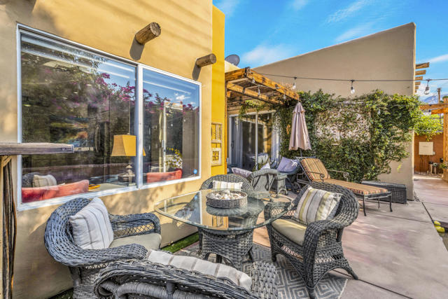 54175 Avenida Madero, La Quinta CA: https://media.crmls.org/mediaz/41bdf3c7-9382-4eac-9366-5430d9e7947a.jpg