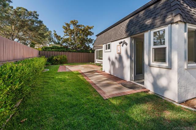 8686 Cliffridge Ave., La Jolla CA: https://media.crmls.org/mediaz/41be811b-7120-4b5b-abcd-49490512cd56.jpg