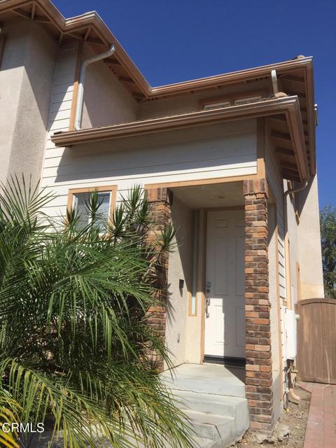 Detail Gallery Image 3 of 20 For 1743 Watercrest Way, Simi Valley,  CA 93065 - 3 Beds | 2/1 Baths