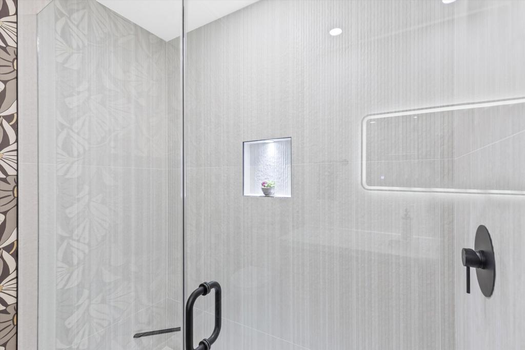 MLS #219139053DA image #17