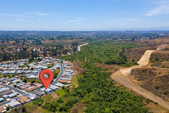 5188 Weymouth Way, Oceanside CA: https://media.crmls.org/mediaz/41c2a8aa-3b13-42dd-98f9-1483478a5320.jpg
