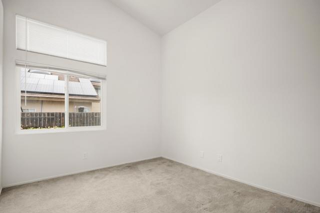 13358 Twin Circle Ct, Poway CA: https://media.crmls.org/mediaz/41c3e7b9-653b-403c-9f6c-39ed18cbe5a2.jpg