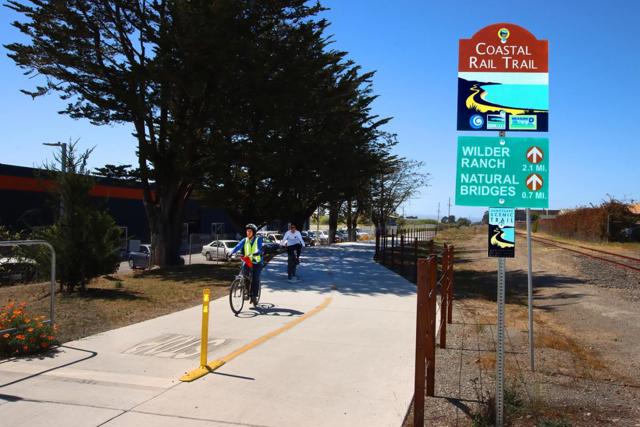 202 Panetta Avenue, Santa Cruz CA: https://media.crmls.org/mediaz/41c64190-4197-42cf-ac6a-a5ba0d62f8ba.jpg