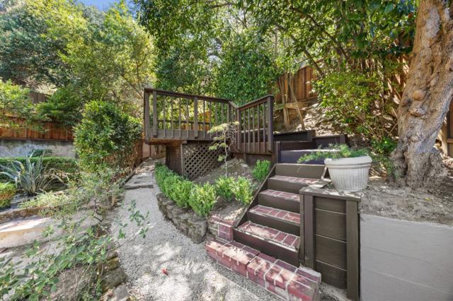 236 Windsor Drive, San Carlos CA: https://media.crmls.org/mediaz/41c804b9-4b4f-4e2e-9084-b25fa56c59c8.jpg