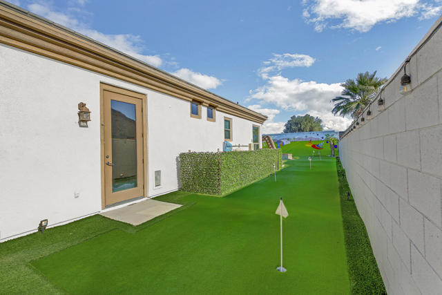 48668 Stillwater Street, Indio CA: https://media.crmls.org/mediaz/41cb540b-3a41-4ab0-b595-cc686279d2c0.jpg