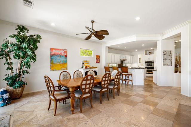 54580 Tanglewood, La Quinta CA: https://media.crmls.org/mediaz/41cc54a8-6caf-4177-a4ce-9f4892569f53.jpg