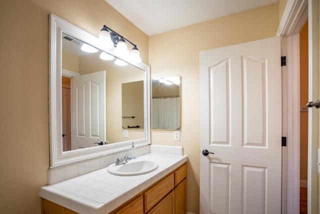 1221 Jacqueline Drive, Hollister CA: https://media.crmls.org/mediaz/41cc645b-89ae-4e54-81e9-025a136623a9.jpg