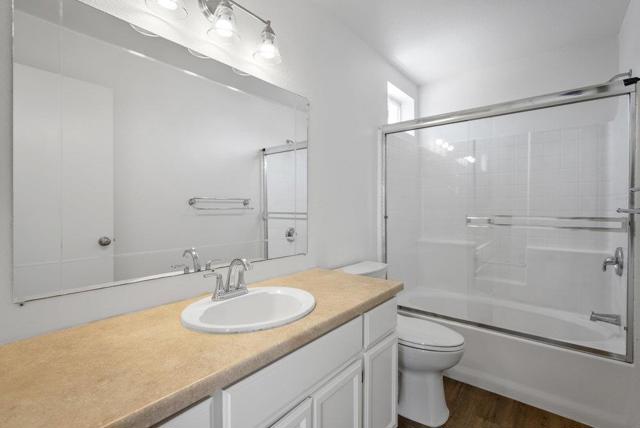 2301 Valley View Road, Hollister CA: https://media.crmls.org/mediaz/41ccc8dd-0763-4fd2-a33c-ab3f46ec7d69.jpg