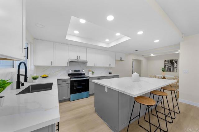 Detail Gallery Image 10 of 33 For 1602 Towell Ln, Escondido,  CA 92029 - 5 Beds | 3 Baths