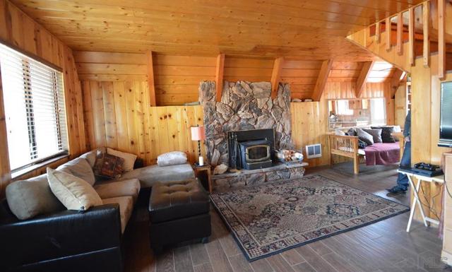 Image 4 of 16 For 3107 Valley View Dr