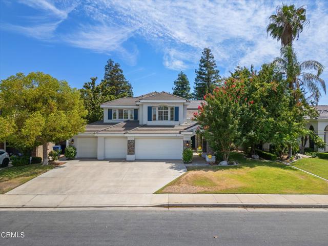 Detail Gallery Image 1 of 57 For 11009 Danecroft Way, Bakersfield,  CA 93311 - 5 Beds | 4 Baths