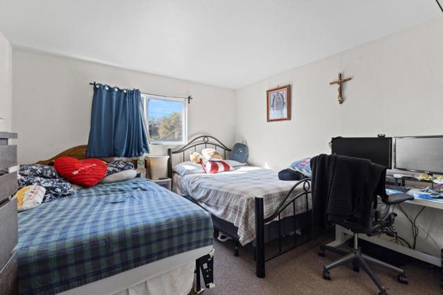 306 Beech Street, Redwood City CA: https://media.crmls.org/mediaz/41cf3d71-f706-45aa-82c1-5f6e0385e6d5.jpg