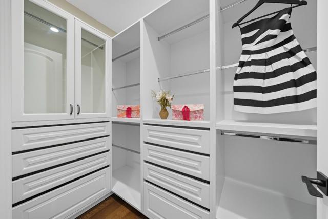 625 W Santa Inez Avenue, Hillsborough CA: https://media.crmls.org/mediaz/41cfa968-7bbf-4576-bd65-04bd91031dd5.jpg