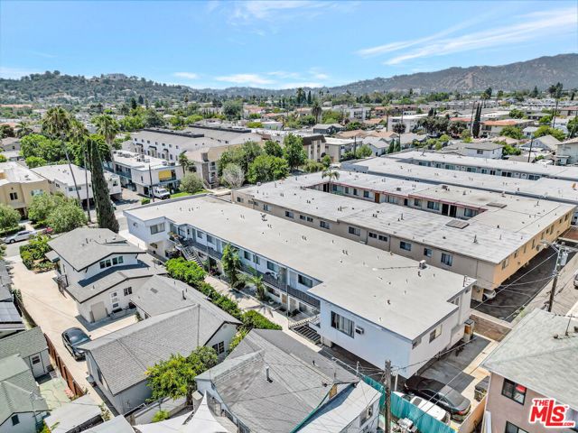 1135 E Elk Avenue, Glendale CA: https://media.crmls.org/mediaz/41cfb6f4-270a-4058-9942-b6eb74e3240b.jpg