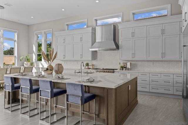 6210 Summit Crest Cir, San Diego CA: https://media.crmls.org/mediaz/41d147a8-3c1d-41d3-899c-41d65e78ac18.jpg