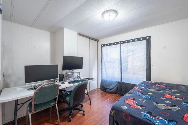 13624 Monte Del Sol, Castroville CA: https://media.crmls.org/mediaz/41d1821f-4201-41f8-a3c4-340d21957aa1.jpg