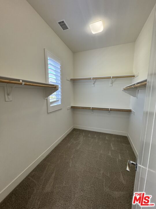 224 Follyhatch, Irvine CA: https://media.crmls.org/mediaz/41d1bbc4-8df1-4d6e-bfc6-59e5d8a4cf58.jpg