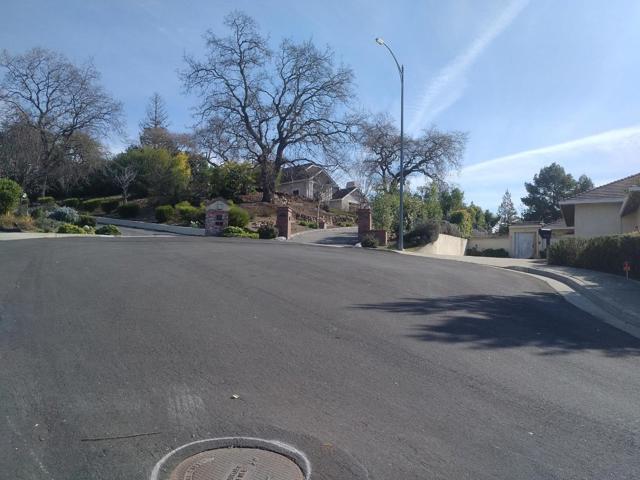 993 Woodview Place, San Jose CA: https://media.crmls.org/mediaz/41d1d643-2393-4771-9f1c-a9c8f3300245.jpg