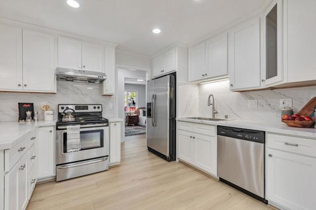 402 S Mary Avenue, Sunnyvale CA: https://media.crmls.org/mediaz/41d24ef7-c442-4d73-9694-c58aeab3061c.jpg