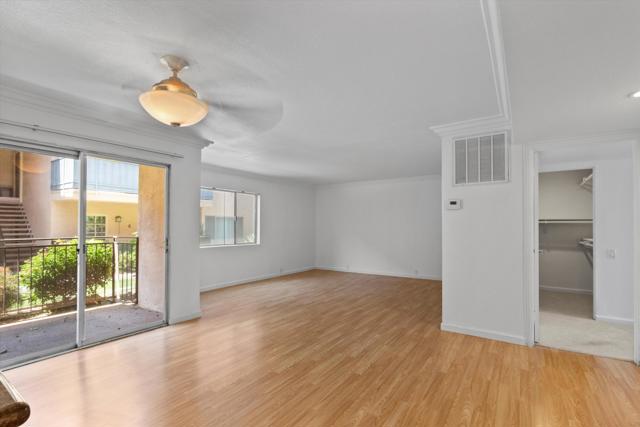 400 N Sunrise Way, Palm Springs CA: https://media.crmls.org/mediaz/41d2b175-b0d0-46dc-916b-5213e5e91951.jpg