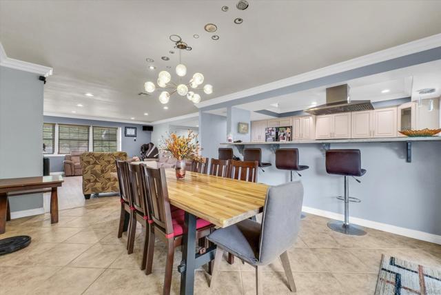 1521 Del Norte Dr, Corona CA: https://media.crmls.org/mediaz/41d39514-0b83-430b-b930-956273151bc9.jpg