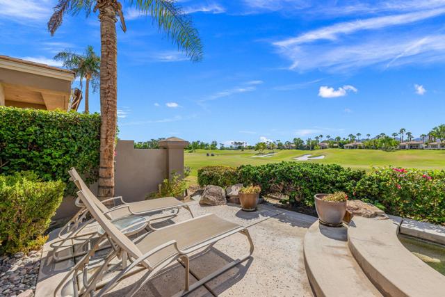 424 White Horse Trail, Palm Desert, CA 92211