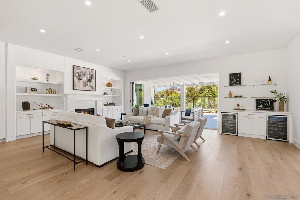 8164 Pale Moon - photo 7