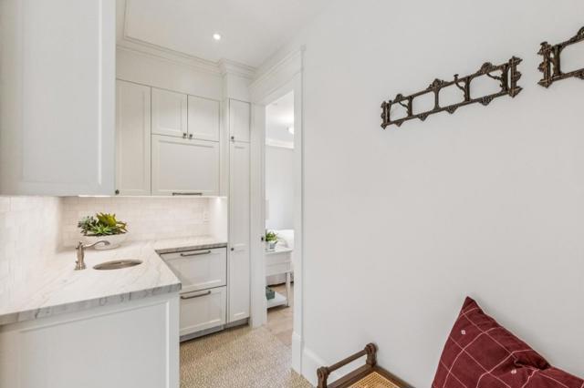 17930 Vineland Avenue, Monte Sereno CA: https://media.crmls.org/mediaz/41d44762-29e5-4bd2-9ca0-bf728b7589f4.jpg