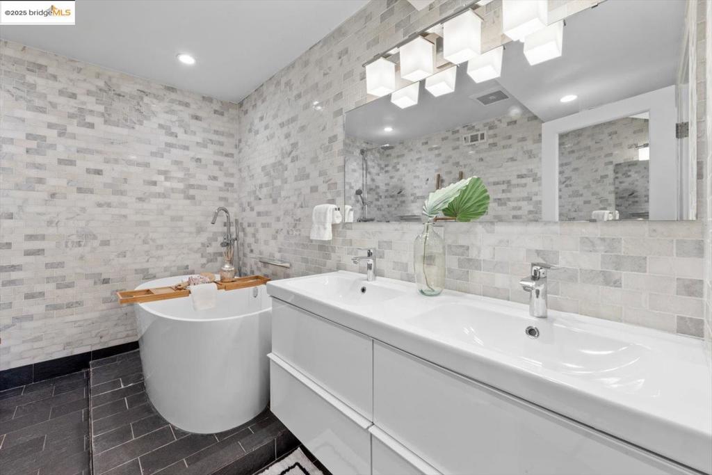 MLS #41113944 image #38