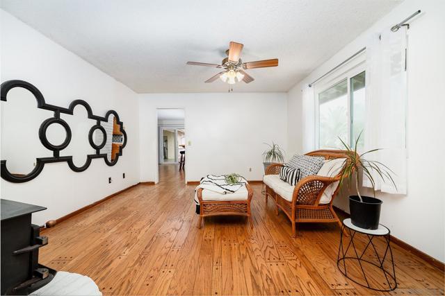 Image 20 of 75 For 6825 Kellyn Lane