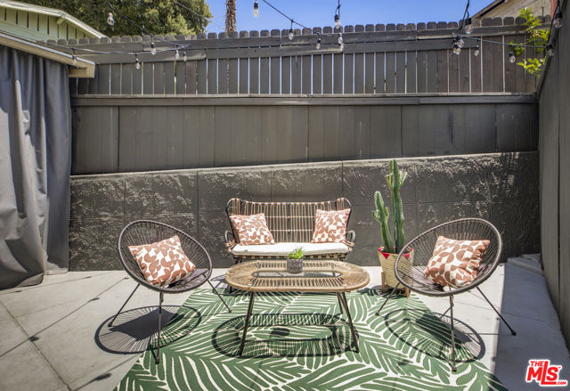 329 N Avenue 57, Los Angeles CA: https://media.crmls.org/mediaz/41d5b999-d6dd-4373-b61b-698c9f7b2836.jpg