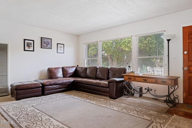 10800 Calle Real, Goleta CA: https://media.crmls.org/mediaz/41d6dd2e-55a7-4bc2-bc4b-ac55f94bc92a.jpg