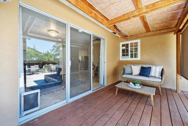457 Coleen St, Livermore CA: https://media.crmls.org/mediaz/41d735cc-ccc2-42b5-8e6f-f792be37788d.jpg
