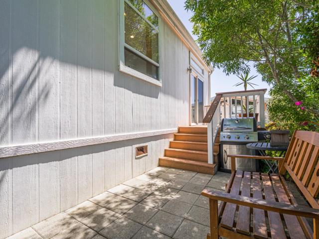 49 Blanca Lane, Watsonville CA: https://media.crmls.org/mediaz/41d7f80f-abff-41cd-8d8e-aa286bb40554.jpg