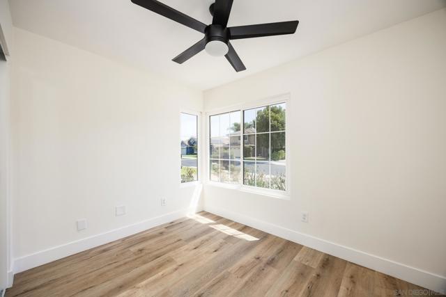 17636 Azucar Way, San Diego CA: https://media.crmls.org/mediaz/41d7f86c-ad8b-48dd-ad2d-0bb49755b94a.jpg