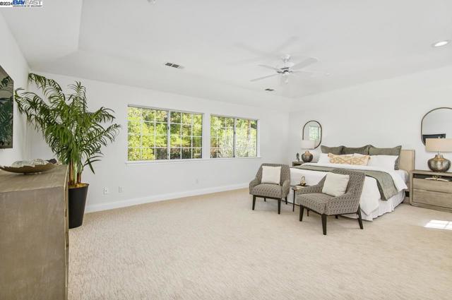 Image 30 of 48 For 952 Gray Fox Cir