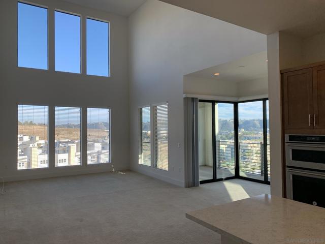 8575 Aspect Dr, San Diego CA: https://media.crmls.org/mediaz/41dafe61-0afc-4c07-bc79-5a1819391eb7.jpg