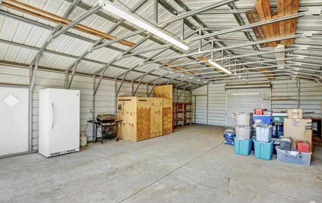 Garage for 4 cars plus work shop