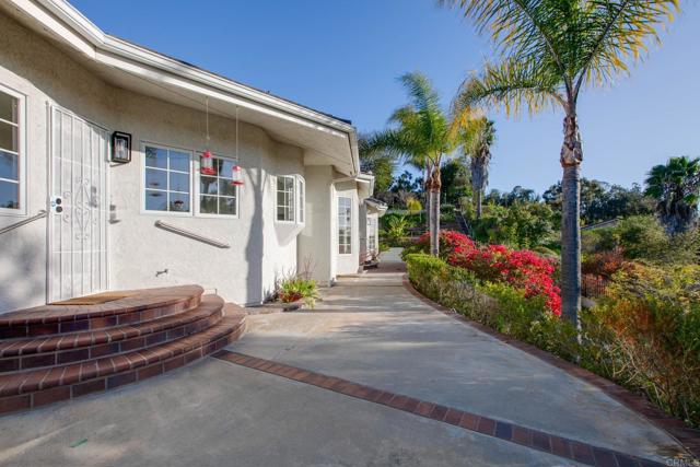 Detail Gallery Image 48 of 68 For 1248 via Christina, Vista,  CA 92084 - 4 Beds | 3 Baths