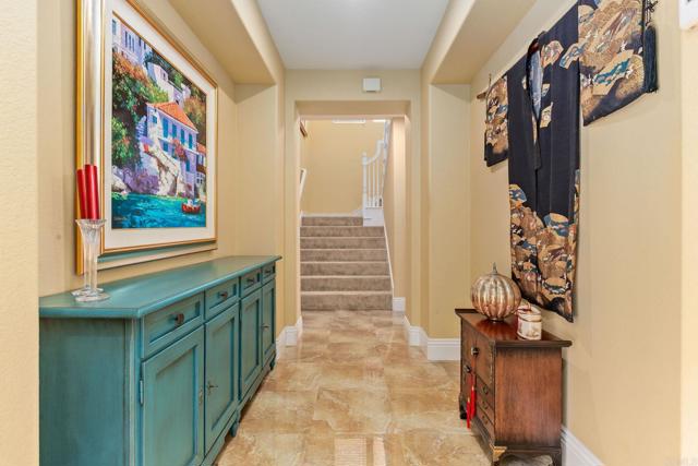 891 Antilla Way, San Marcos CA: https://media.crmls.org/mediaz/41dc0caa-4517-4e33-aac2-0b21735b7ef3.jpg