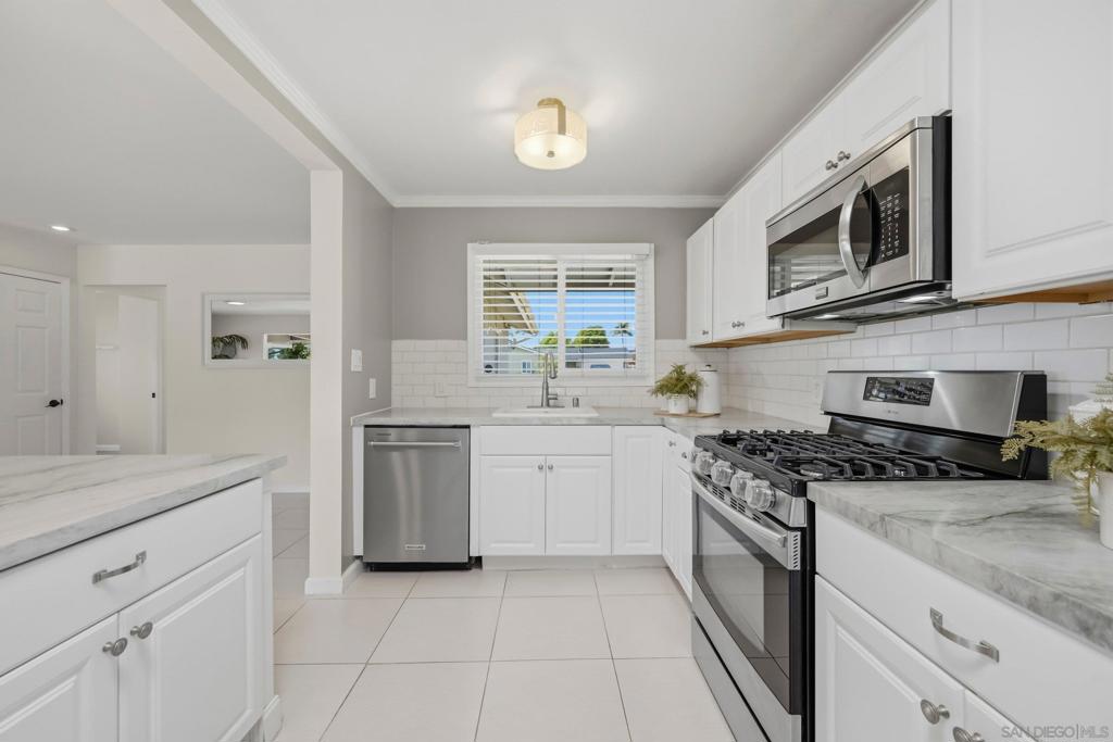 3265 Geddes Dr - photo 9