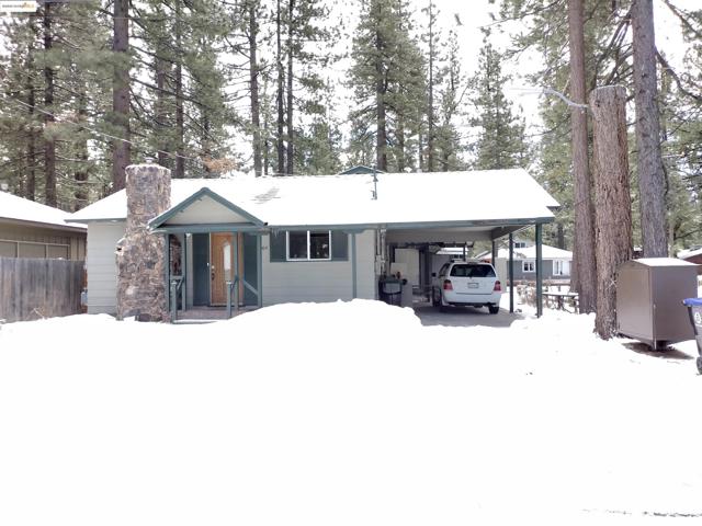 864 San Francisco Ave, South Lake Tahoe CA: https://media.crmls.org/mediaz/41de1c86-d60e-49cc-b67c-794432663a1f.jpg