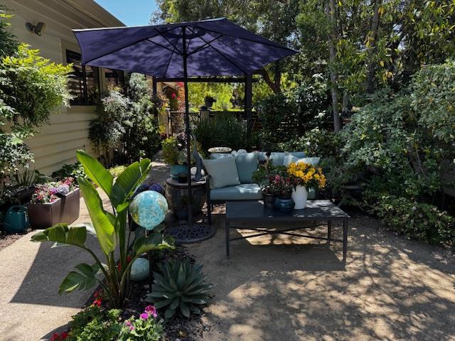 7133 Via Solana, San Jose CA: https://media.crmls.org/mediaz/41df01d6-36f9-403f-8175-9df990c42f5b.jpg