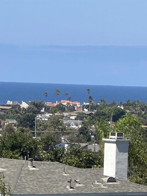 457 Arden Drive, Encinitas CA: https://media.crmls.org/mediaz/41e037e4-c550-438b-853c-ac3a31b1962f.jpg