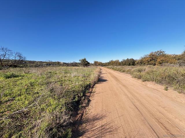 1 Grapevine Ranch Rd., Potrero CA: https://media.crmls.org/mediaz/41e240f9-aa16-488b-9bc4-f65e53f37a7f.jpg